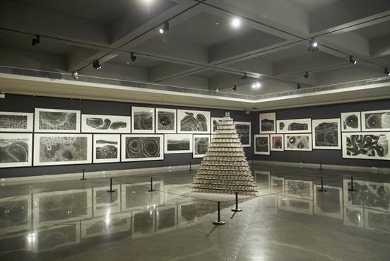 说明: LaCie:深圳展览盘原文件:深圳关山月美术馆展览文献:20191123叠加态/马泉作品展照片(官方):27、展览现场.jpg 说明: LaCie:深圳展览盘原文件:深圳关山月美术馆展览文献:20191123叠加态/马泉作品展照片(官方):27、展览现场.jpg